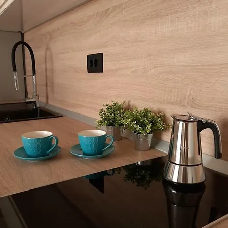 Regina - Free Parking Apartment